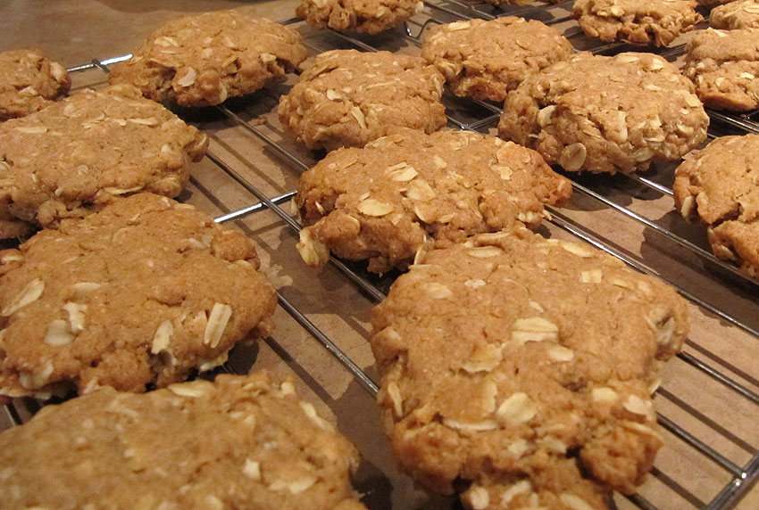 Peanut Butter Oatmeal Cookies